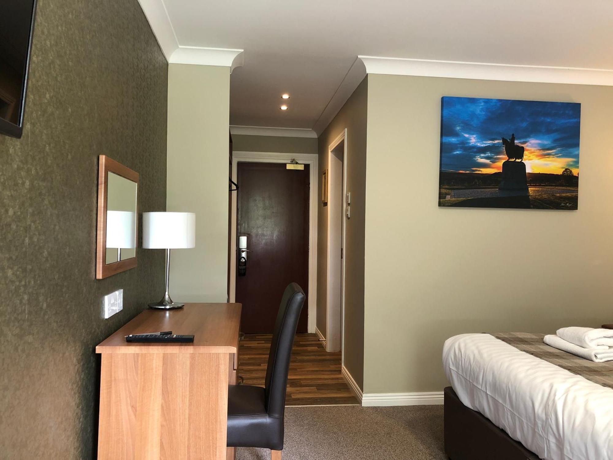 King Robert Hotel Stirling Ngoại thất bức ảnh
