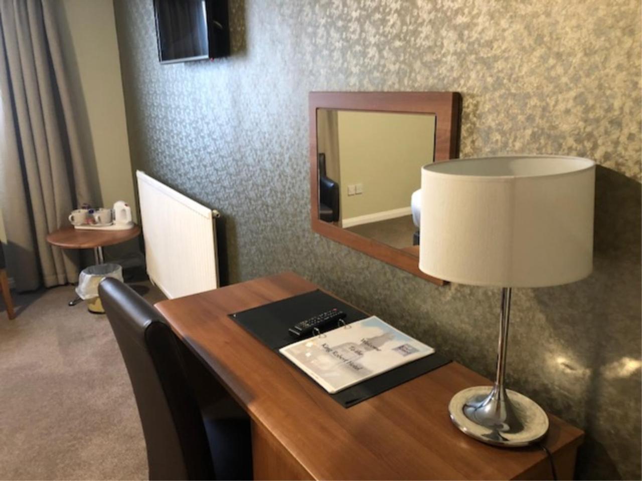 King Robert Hotel Stirling Ngoại thất bức ảnh